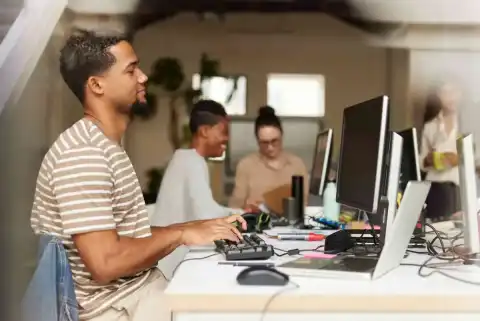 Accenture and Anthropic Form Accenture Anthropic Business Group for AI Deployment