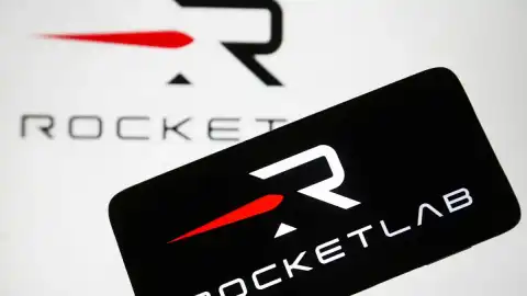 Rocket Lab Acquires Iridium for $8B: A Transformative Move into Satellite Communications